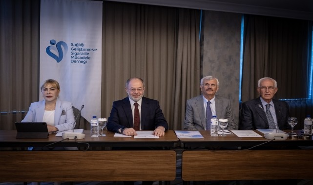 &quot;Sağlık İçin Sigara Alarmı Dergisi&quot; yeniden yayın hayatına başladı