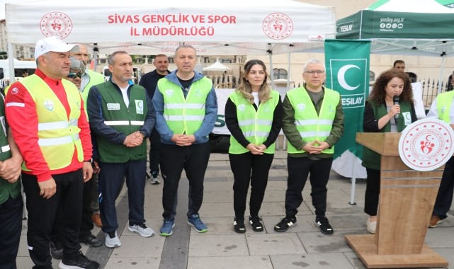 Sivas&#039;ta &quot;12. Yeşilay Bisiklet Turu&quot; düzenlendi