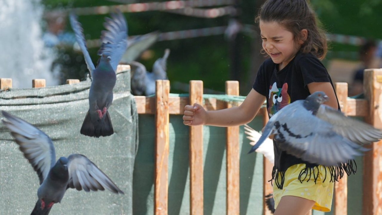 Sıcak havada Başkentliler park ve açık alanlara yöneldi