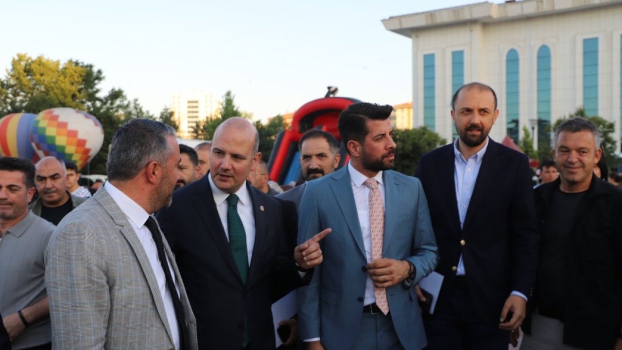 AK Parti Genel Başkan Yardımcısı İleri, Pursaklar&#039;da 4. Çocuk Şenliği&#039;ne katıldı