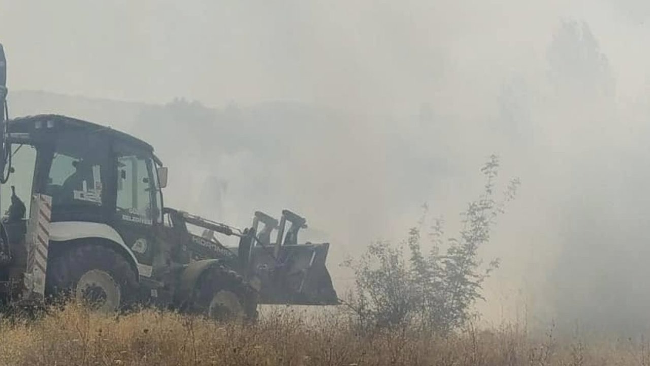 Güdül&#039;de otluk alanda çıkan yangın söndürüldü