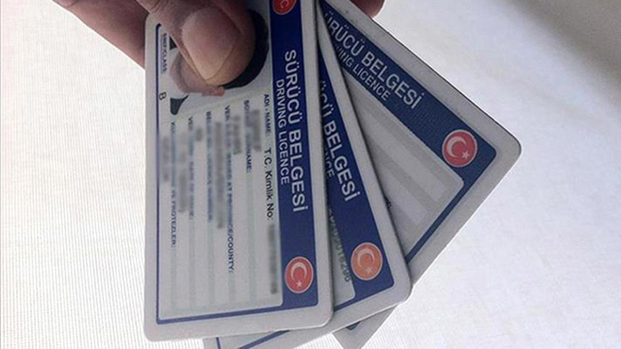 Eski ehliyeti değiştirmek için son 2 gün