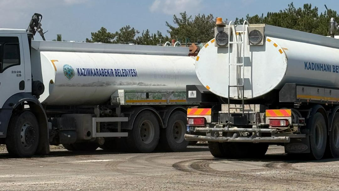 Yangın acısına Kazımkarabekir&#039;den omuz