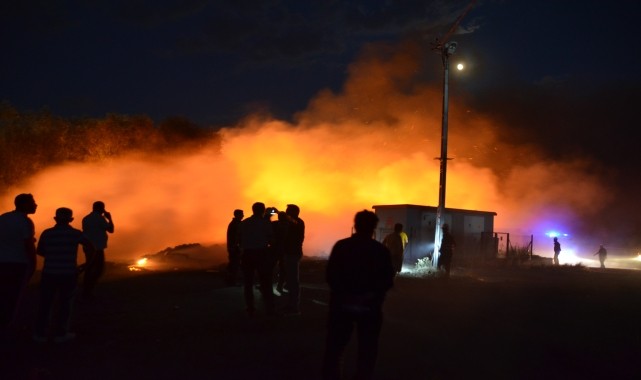 Ankara&#039;da eski çöp dökme sahasında çıkan yangın söndürüldü