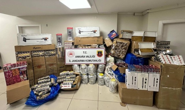 Ankara&#039;da piyasa değeri 7 milyonun üzerinde olan kaçak ürün ve eşya ele geçirildi