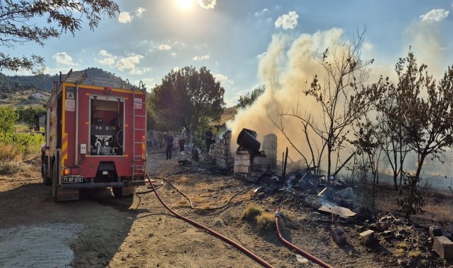 Bahşılı&#039;da barakada çıkan yangın söndürüldü
