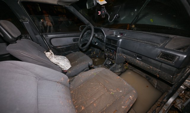 GÜNCELLEME 2 - Ankara&#039;da sağanak ve fırtına etkili oldu