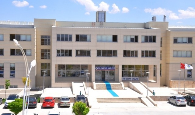 KAEÜ Türk Dili ve Edebiyatı Bölümü lisans programı EPDAD tarafından akredite edildi