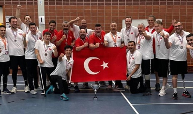 Karamanlı sporculardan milli zafer 