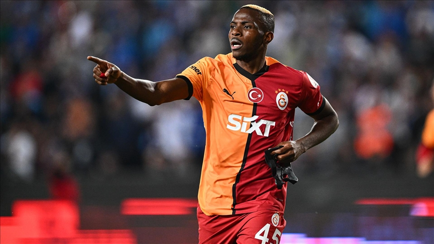 Victor Osimhen resmen Galatasaray&#039;da