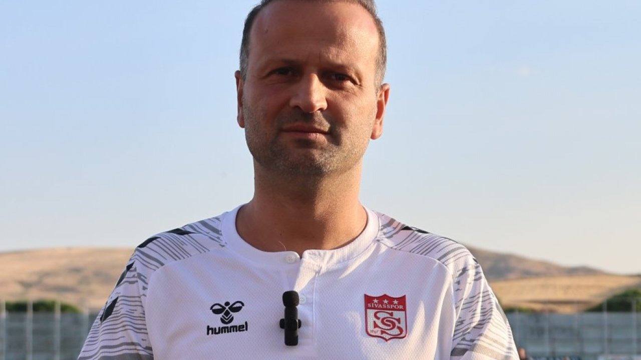 Sivasspor Teknik Direktörü Korkmaz, Sivaslılar takımıyla gurur duyacak