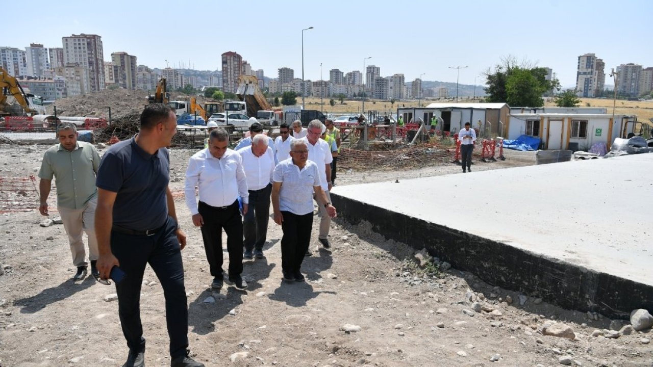 Büyükkılıç, su deposu çalışmalarını inceledi