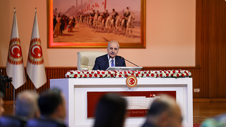 Kurtulmuş: “Yeni bir dönemin eşiğindeyiz”