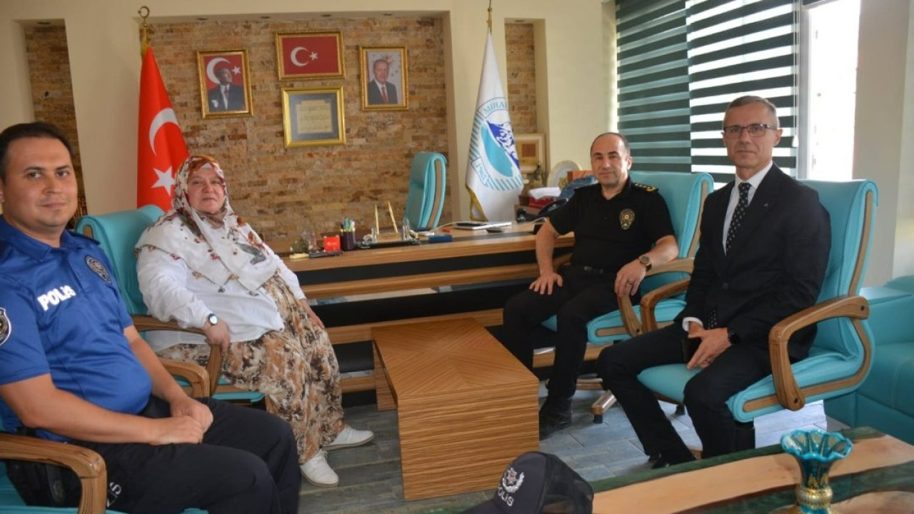 Eskişehir Emniyet Müdürü Yılmaz, Mihalgazi Belediye Başkanı Güneş&#039;i ziyaret etti