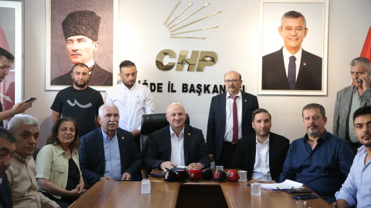 CHP heyeti, saha çalışmaları kapsamında Niğde'de gazetecilerle buluştu
