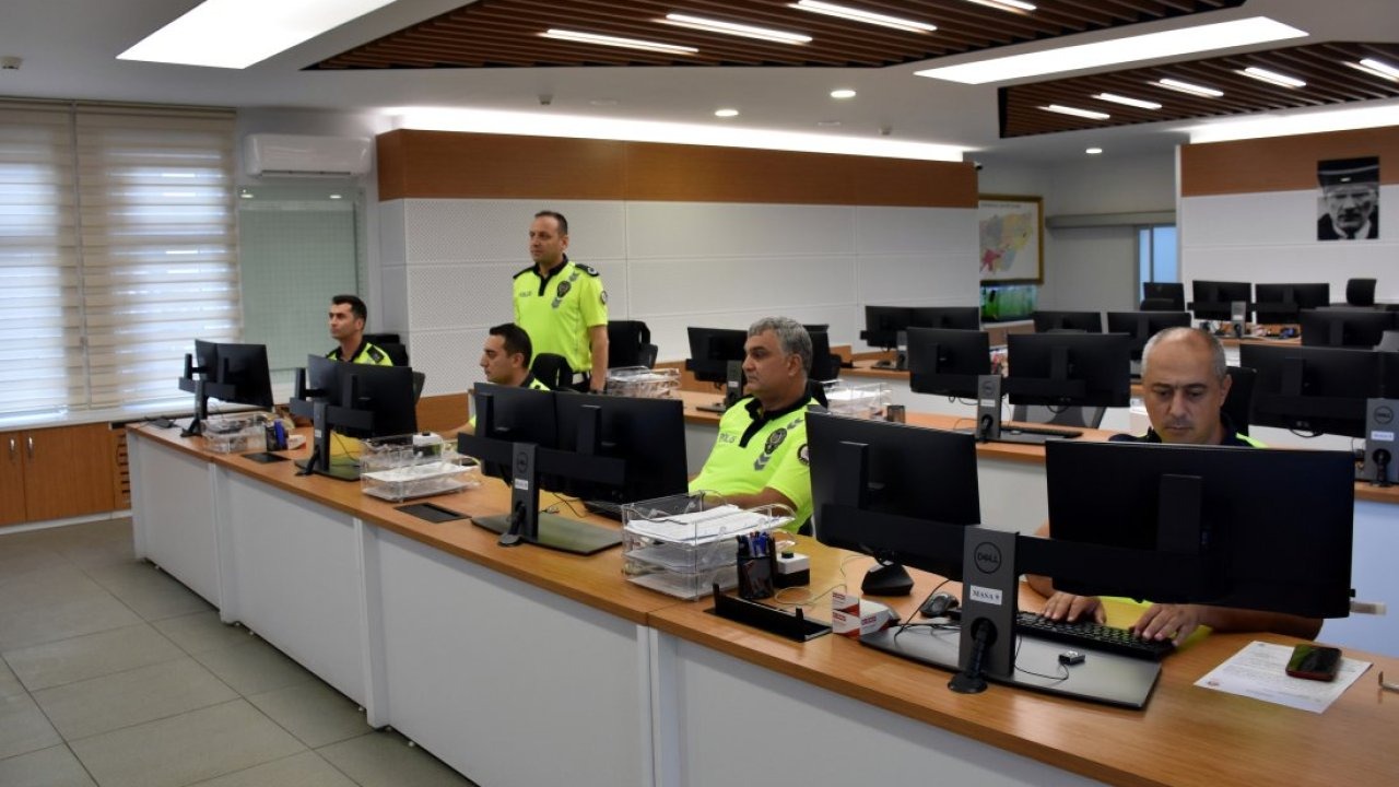 Kırıkkale'de KGYS kameraları aracılığıyla motosiklet sürücüleri denetlendi