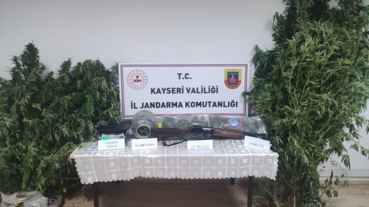 Kayseri'de turşu bidonuna gizlenmiş 3 kilo 210 gram kubar esrar ele geçirildi