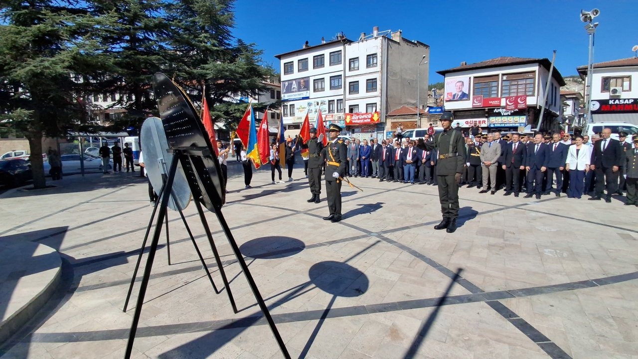 Beypazarı&#039;nda Büyük Zafer&#039;in 103. yıl dönümü kutlandı