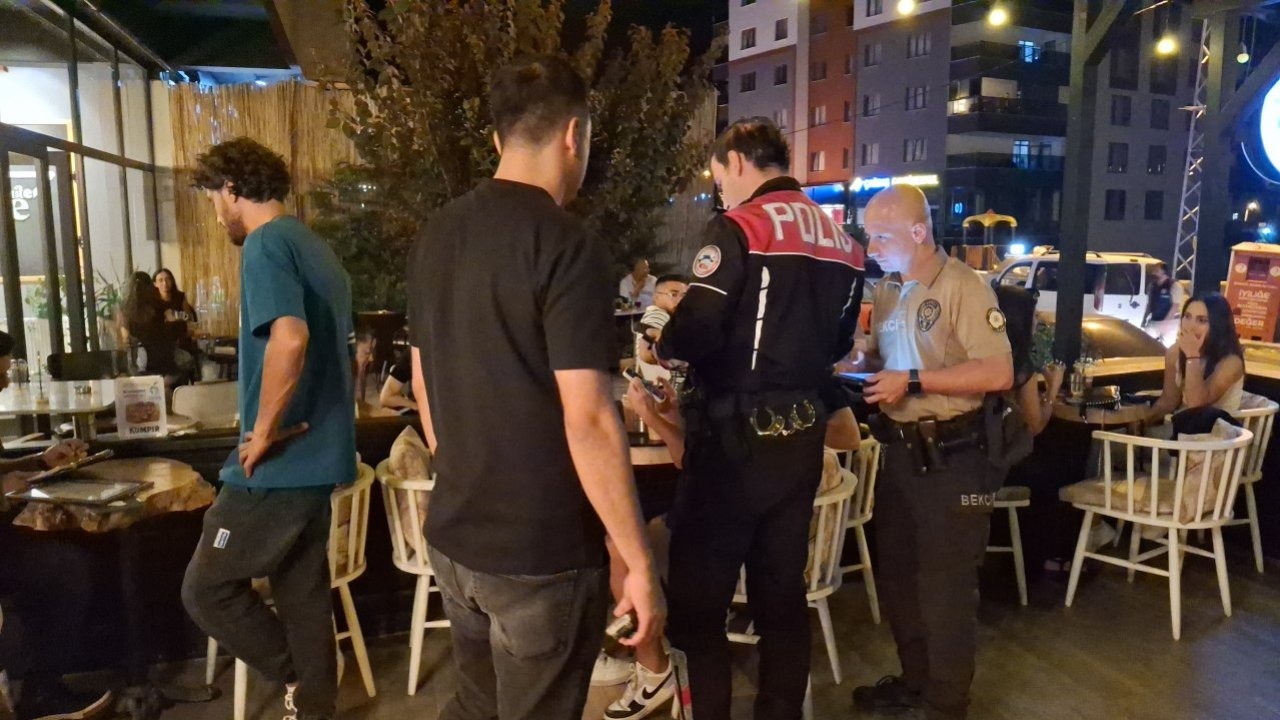 Beypazarı&#039;nda polis ekipleri denetim gerçekleştirdi