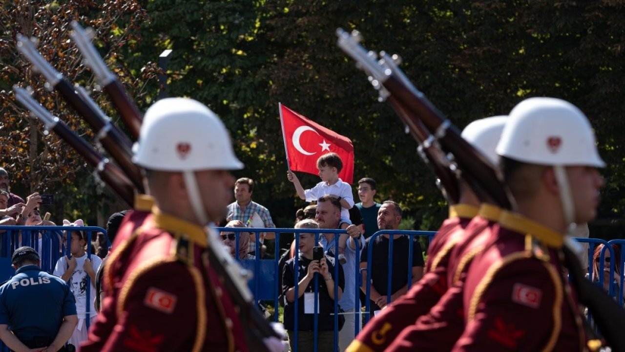 Başkentte 30 Ağustos Zafer Bayramı dolayısıyla resmi geçit töreni düzenlendi