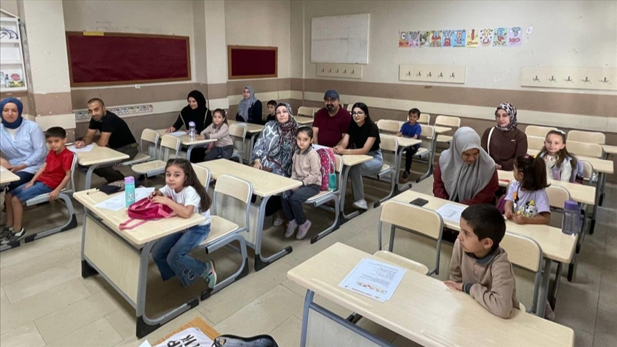 Uyum eğitimine ders zili çaldı