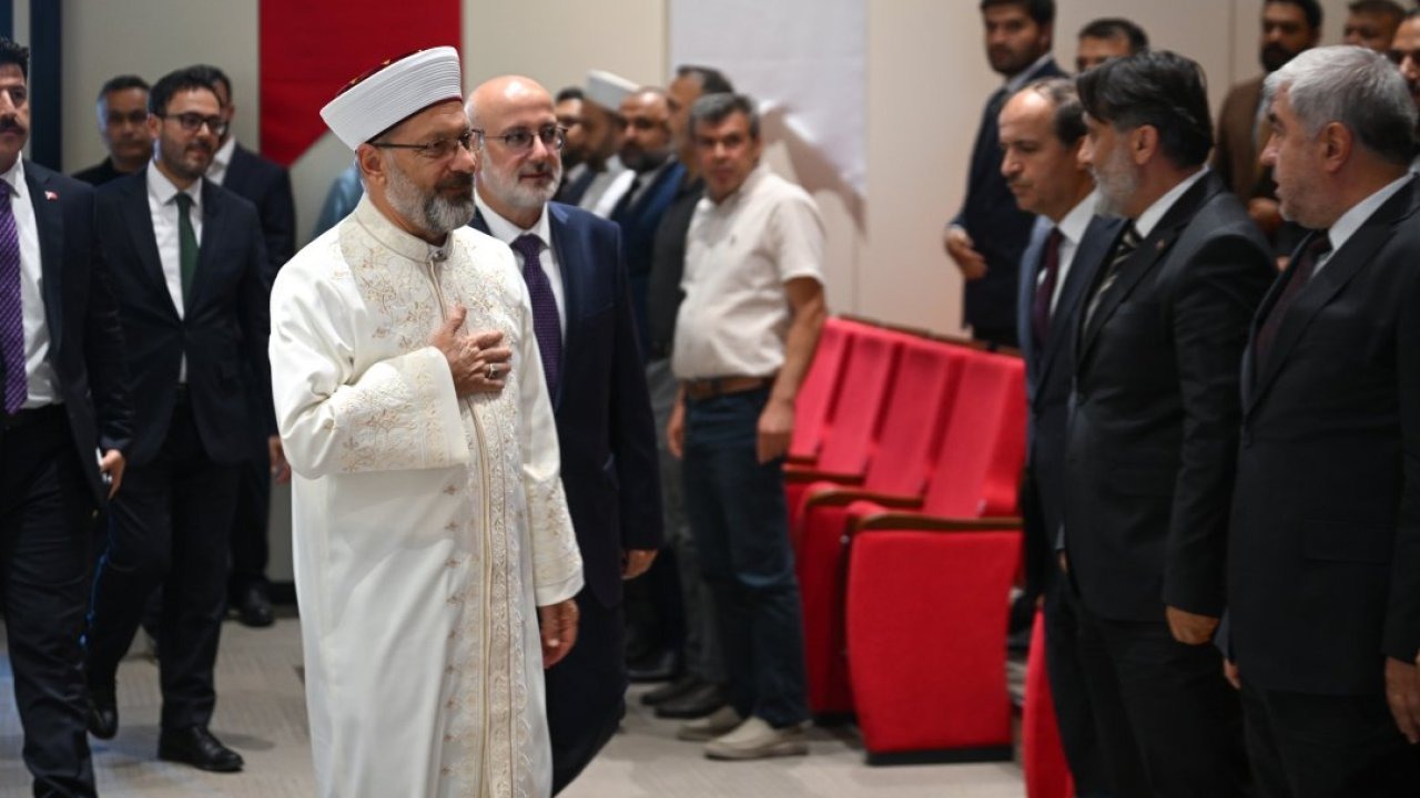 Diyanet İşleri Başkanı Erbaş, 2025-2026 Mesleki Eğitim Yılı Açılış Programı&#039;nda konuştu: