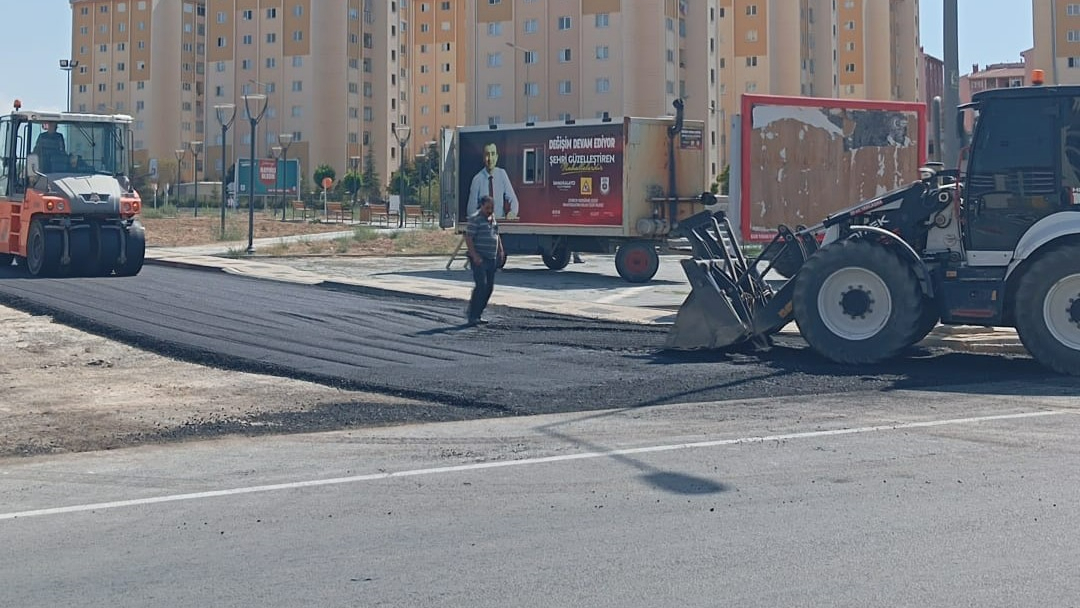 Karaman asfaltlanıyor