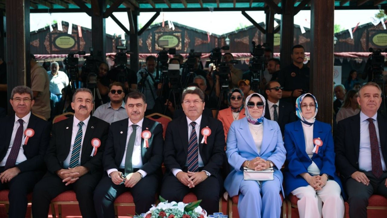 Adalet Bakanı Tunç, İşyurtları Ürün ve El Sanatları Fuarı&#039;nın açılışına katıldı:
