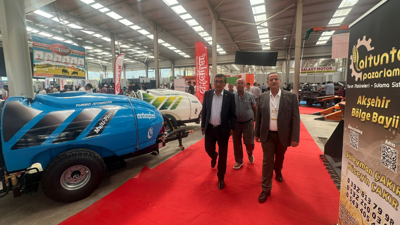 Başkan Çavaş Akşehir Tarım Fuarı’na katıldı