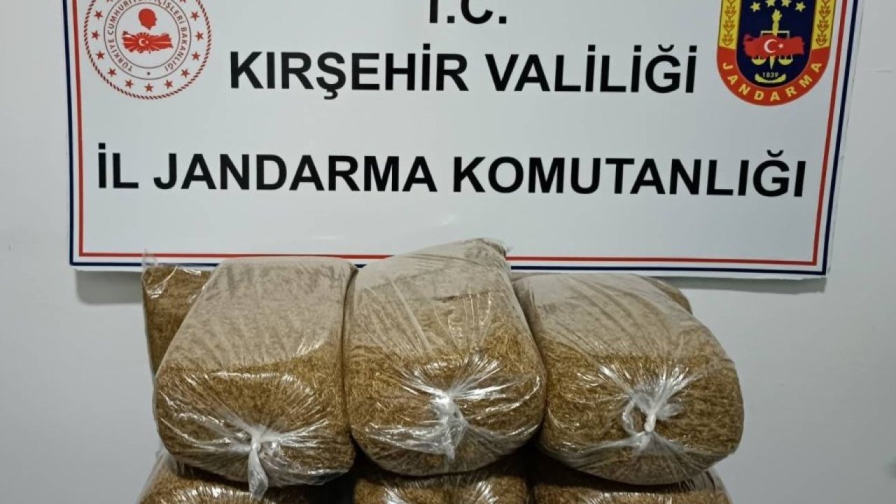 Kırşehir&#039;de yolcu otobüsünde 42 kilogram kaçak tütün ele geçirildi