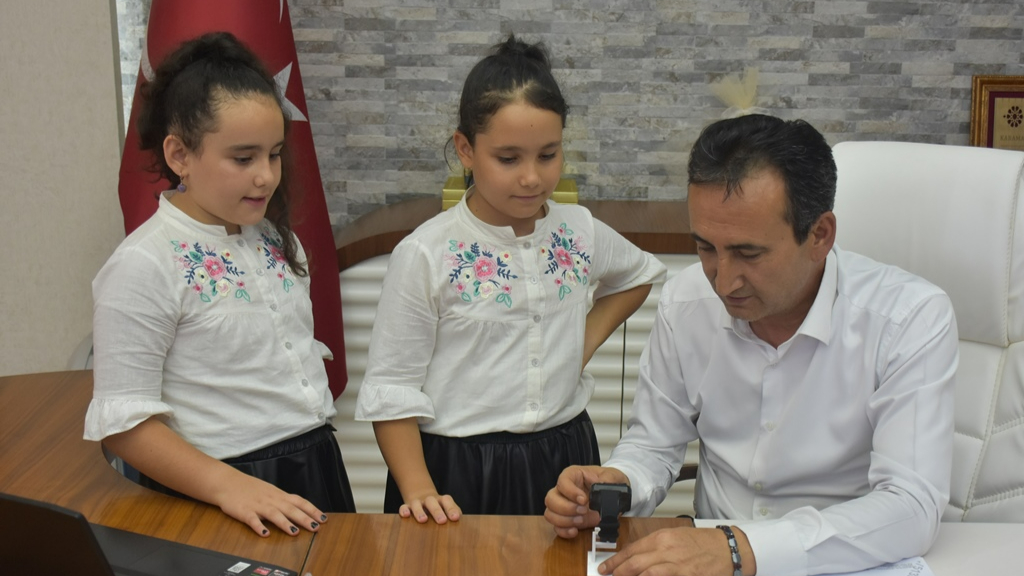 Karamanlı ikizlerden harika proje