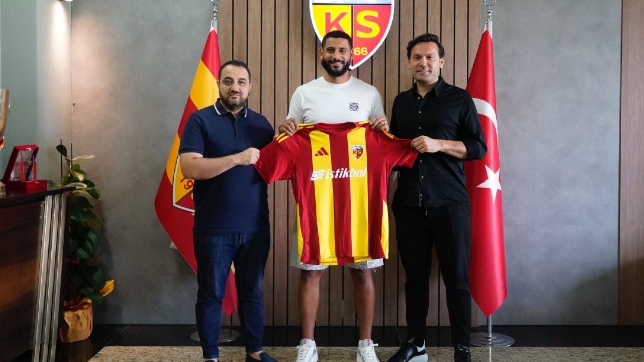 Kayserispor, Faslı futbolcu Youssef Ait Bennasser&#039;i transfer etti