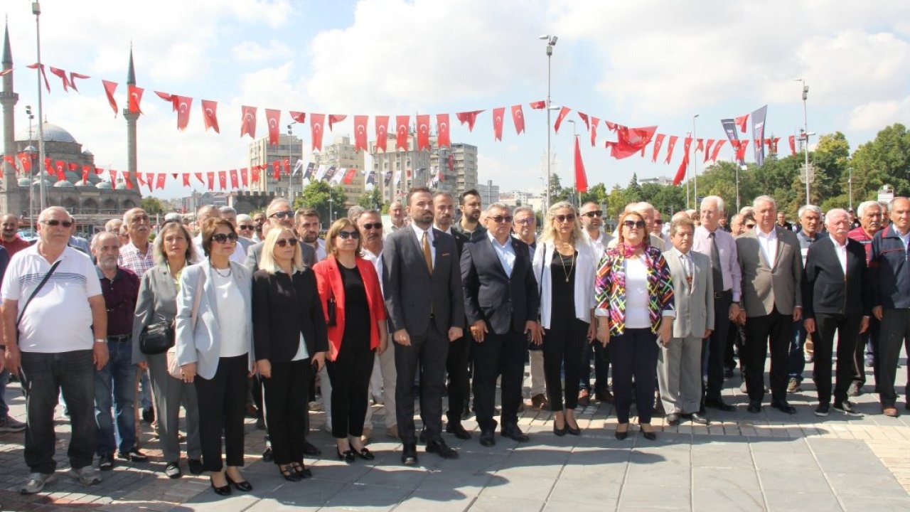 Kayseri&#039;de CHP&#039;nin 102. kuruluş yıl dönümü kutlandı