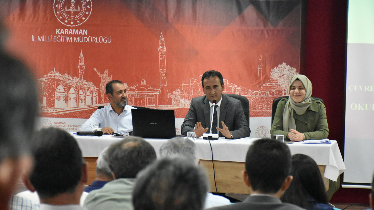 Karaman&#039;da okul müdürleri bir araya geldi