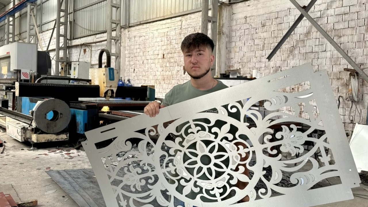 "Yılın çırağı" seçilen genç, kendi fabrikasını kurup istihdam oluşturmayı hedefliyor