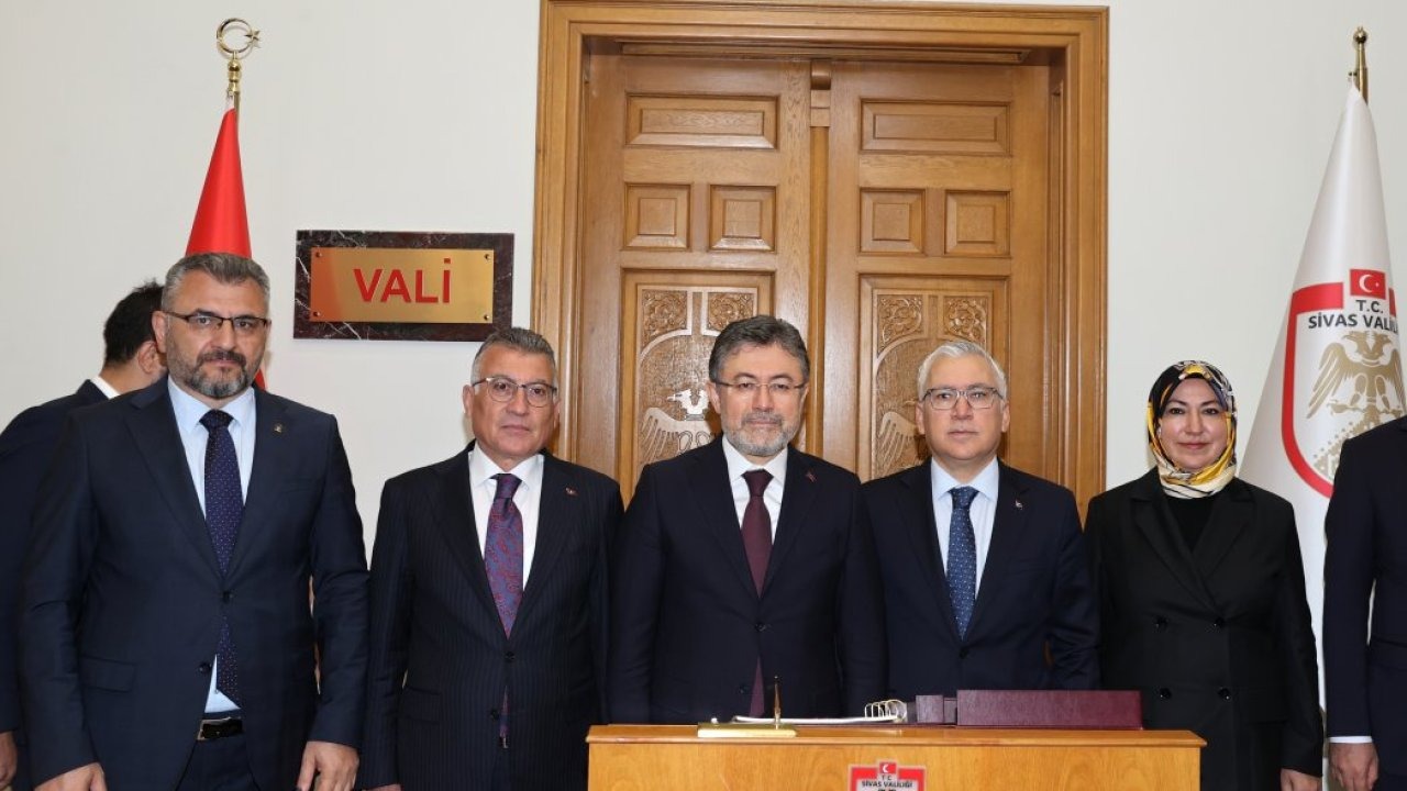 Tarım ve Orman Bakanı Yumaklı, Sivas'ta okul açılış töreninde konuştu: