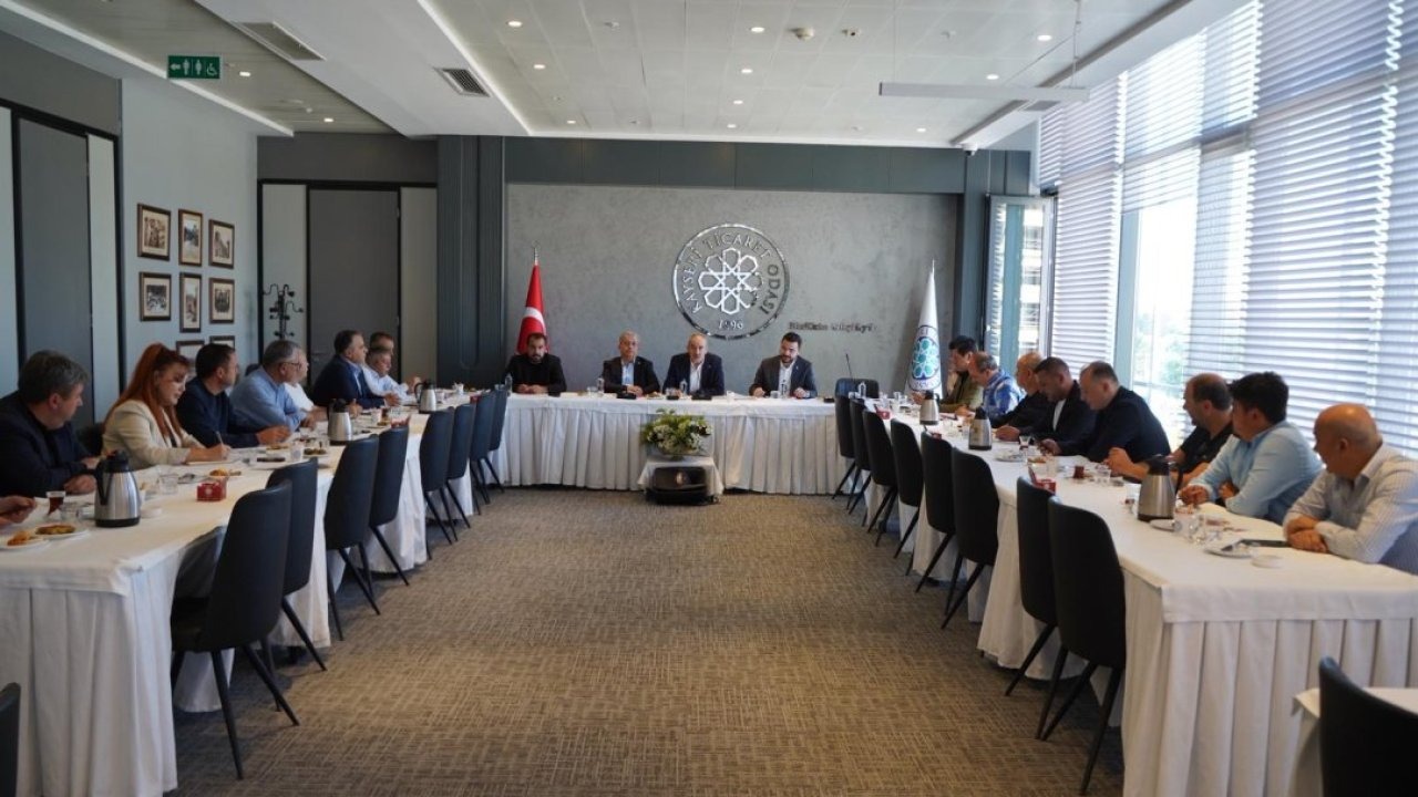 AK Parti İl Başkanı Okandan, İnşaat Sektörü İstişare Toplantısı'na katıldı