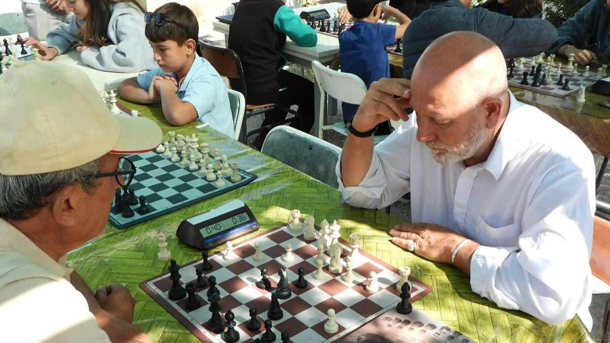 Tarihin ışığında kıyasıya rekabet