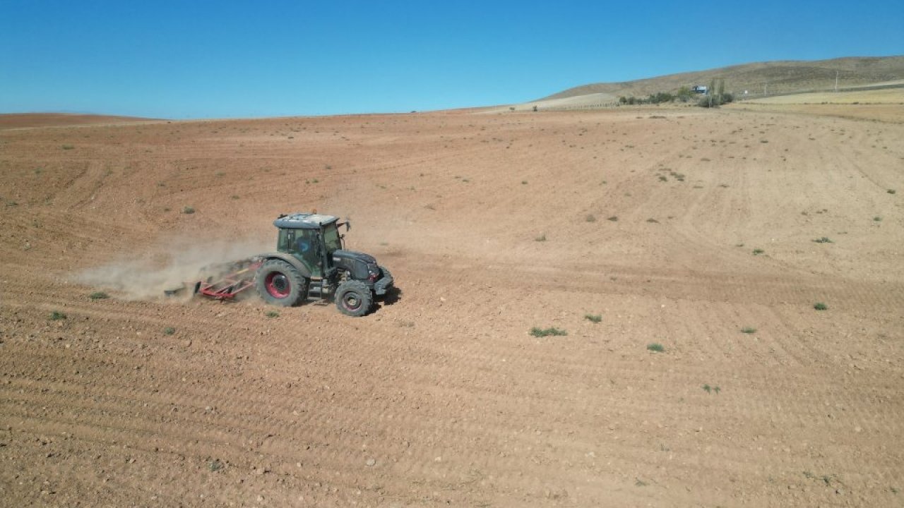 Niğde'de kuraklık çiftçilerin ekim takvimini geciktiriyor