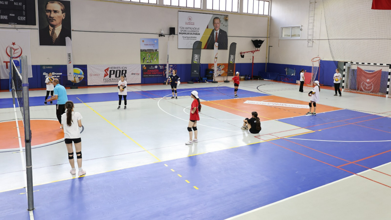 Karamanlılar filede buluştu