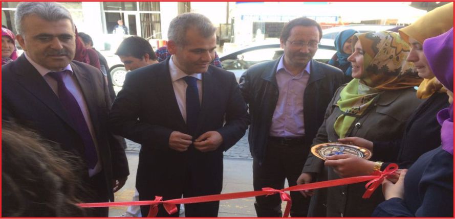 “GENÇ YETENEKLER” KARMA RESİM SERGİSİNDE BULUŞTU