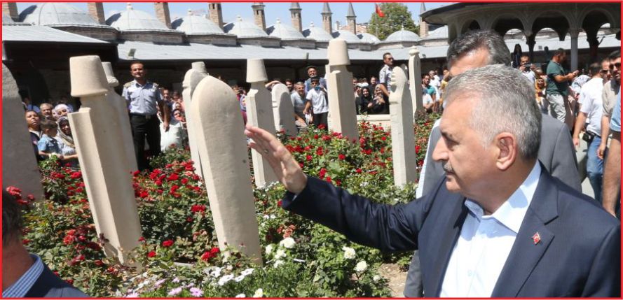 BAŞBAKAN YILDIRIM, MEVLANA MÜZESİ’Nİ ZİYARET ETTİ