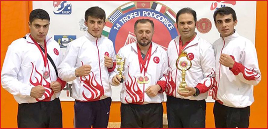 GENÇ BOKSÖRLERDEN KARADAĞ’DA 3 MADALYA