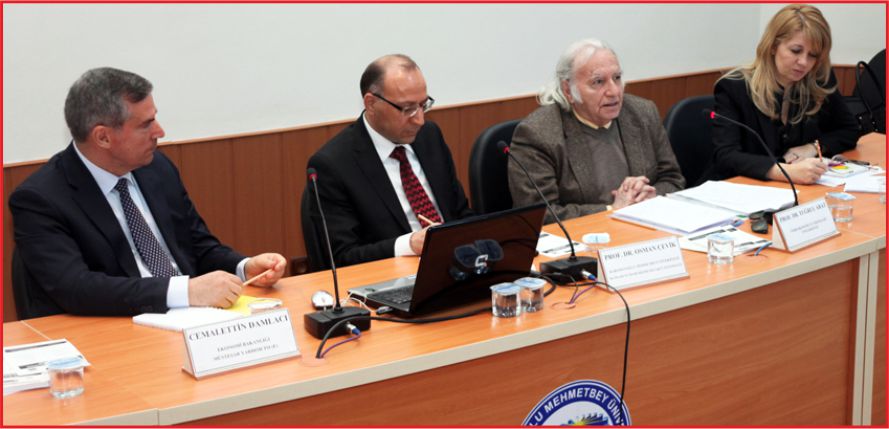 “ÜNİVERSİTELER İDEALLERİ OLAN NESİL YETİŞTİRİR”