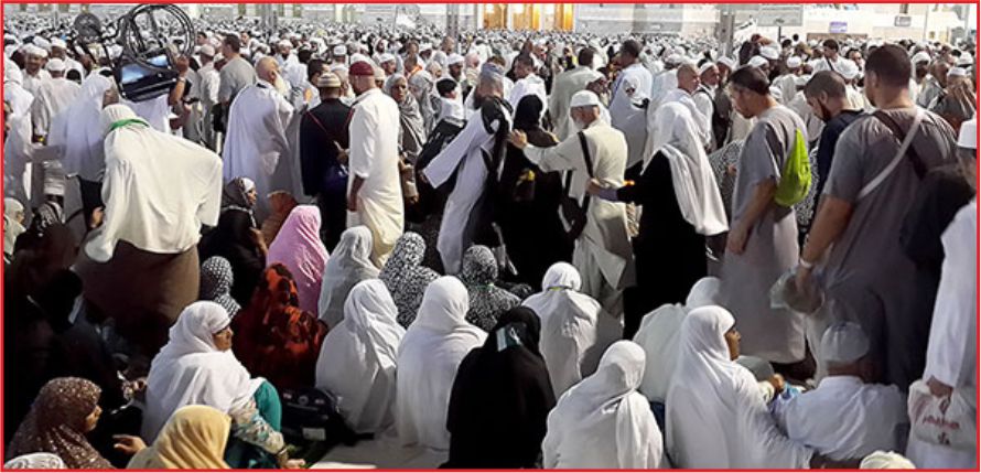 KABE\&#039;DE İNSAN SELİ