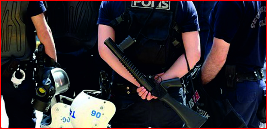 KARAMAN’DA 34 POLİS AÇIĞA ALINDI