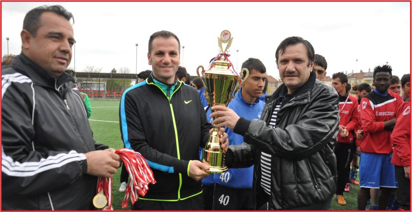 ŞAMPİYONLAR KUPALARINI ALDILAR!