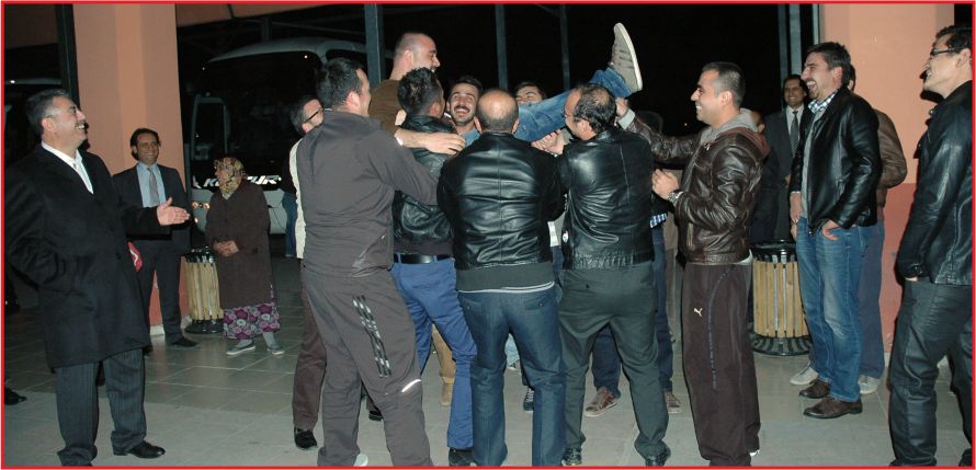 KINALI KUZULARA DAVULLU UĞURLAMA