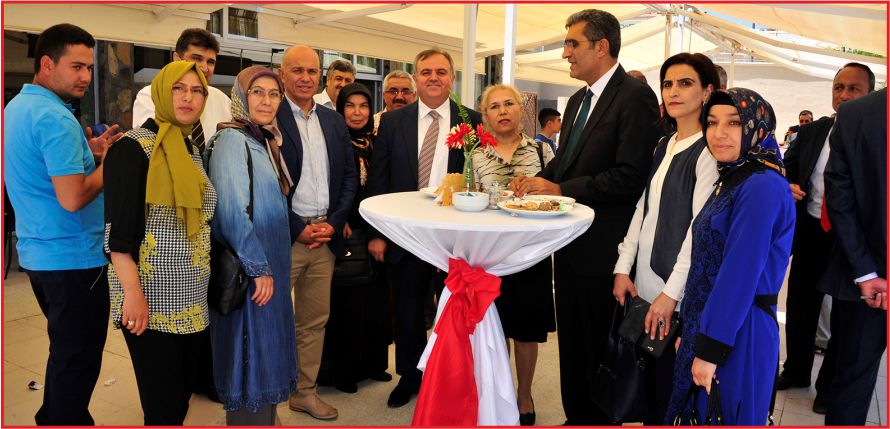 BELEDİYE’DE BAYRAMLAŞMA