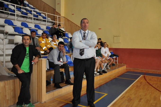 YUNUSEMRE ADANA\&#039;DA KAZANMAK İSTİYOR